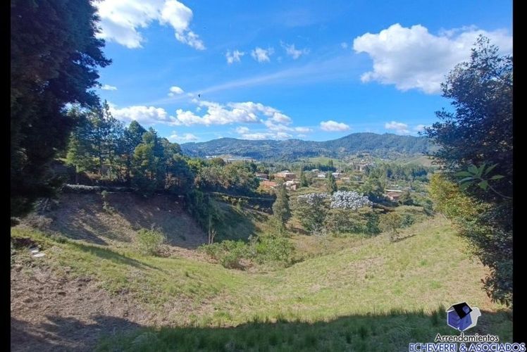 Lote en venta en Guarne, 5558 m² · foto 3 de 6