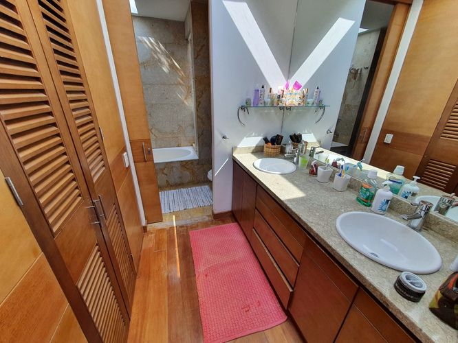 Casa de 4 alcobas en venta en Guaymaral, Bogotá, 300 m² · foto 6 de 19