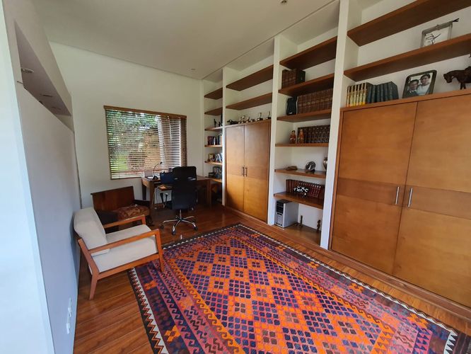 Casa de 4 alcobas en venta en Guaymaral, Bogotá, 300 m² · foto 10 de 19