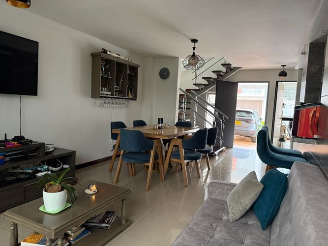 Casa de 4 alcobas en venta en Norte De Armenia, Armenia, 175 m² · foto 7 de 12