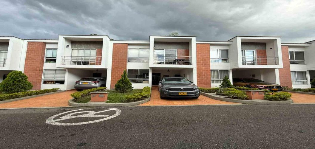 Casa de 4 alcobas en venta en Norte De Armenia, Armenia, 175 m² · foto 11 de 12