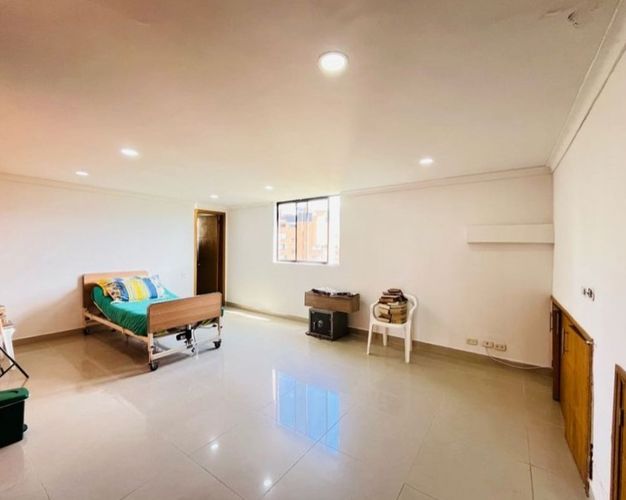 Apartamento de 5 alcobas en venta en El Poblado, Medellín, 314 m² · foto 14 de 18