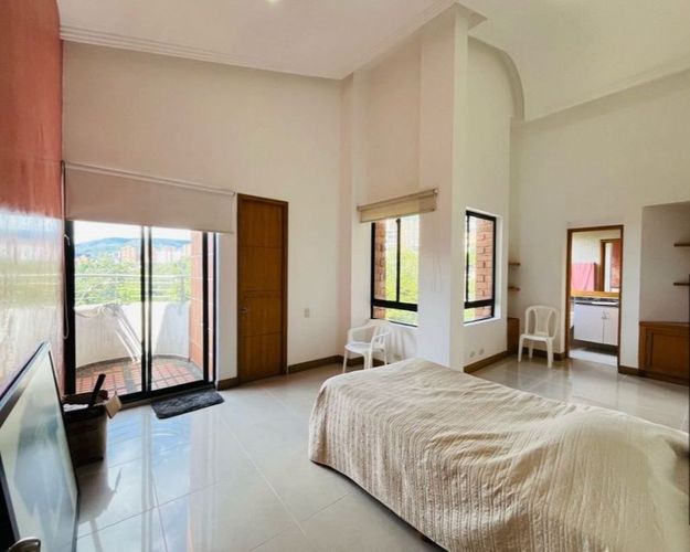 Apartamento de 5 alcobas en venta en El Poblado, Medellín, 314 m² · foto 13 de 18