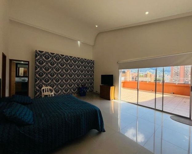 Apartamento de 5 alcobas en venta en El Poblado, Medellín, 314 m² · foto 10 de 18