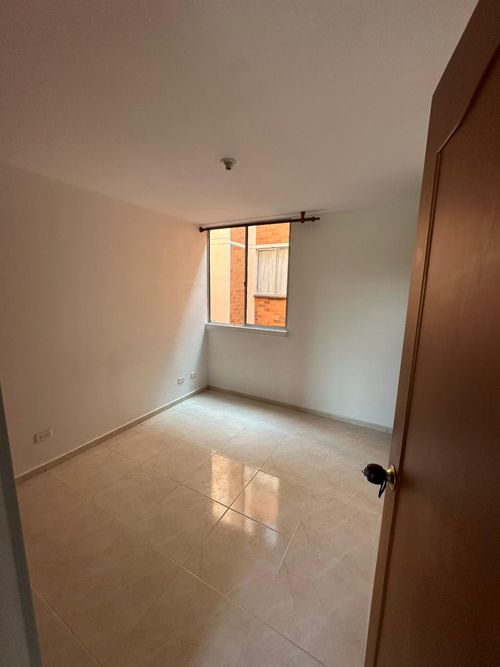 Apartamento en venta en El Limonar, Cali · foto 14 de 21