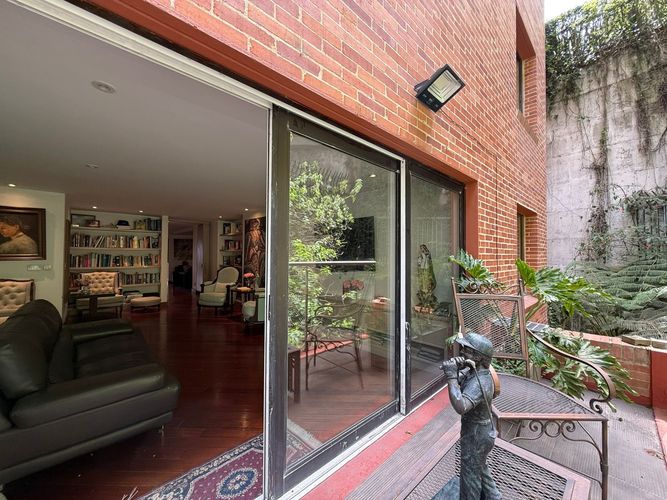 Apartamento de 3 alcobas en venta en El Refugio, Bogotá, 480 m² · foto 23 de 24