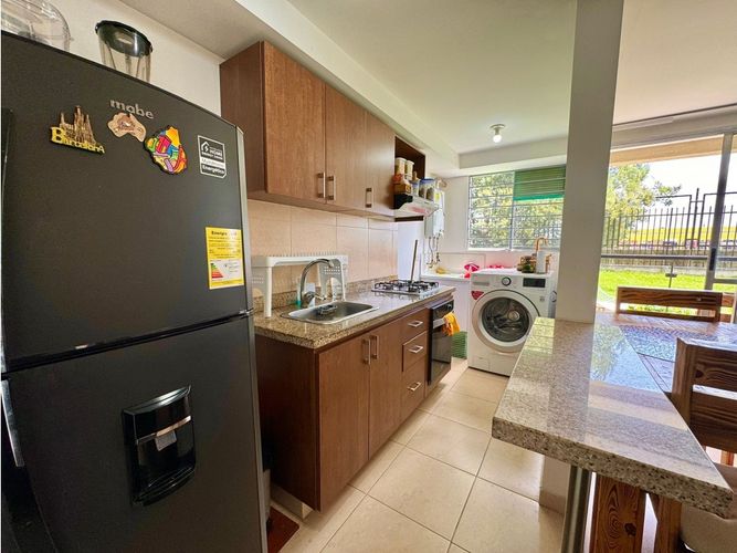 Apartamento de 2 alcobas en venta en Ub. Serrezuelita, Mosquera, 57 m² · foto 6 de 18