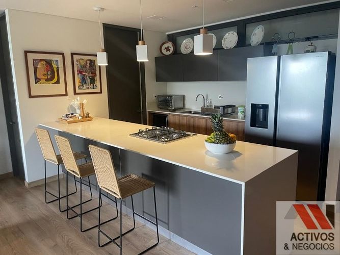 Apartamento de 1 alcoba en venta en San Lucas, Medellín, 87 m² · foto 8 de 12