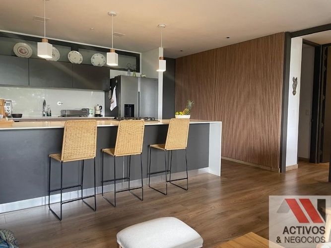 Apartamento de 1 alcoba en venta en San Lucas, Medellín, 87 m² · foto 9 de 12
