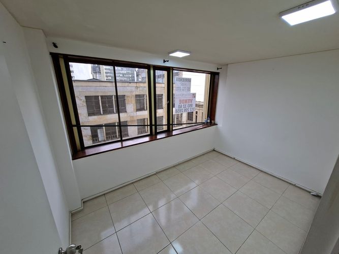 Oficina en venta en El Centro, Manizales, 43 m² · foto 8 de 12