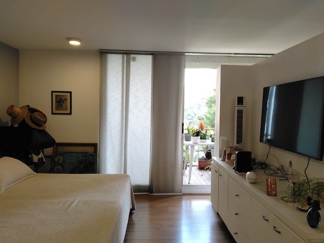 Apartamento de 1 alcoba en venta en El Poblado, Medellín, 76 m² · foto 9 de 12