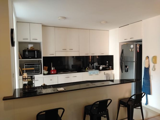 Apartamento de 1 alcoba en venta en El Poblado, Medellín, 76 m² · foto 5 de 12