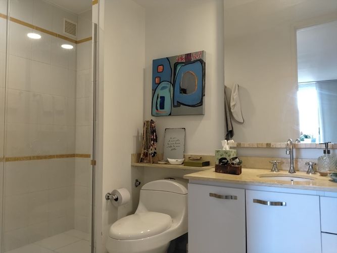 Apartamento de 1 alcoba en venta en El Poblado, Medellín, 76 m² · foto 12 de 12