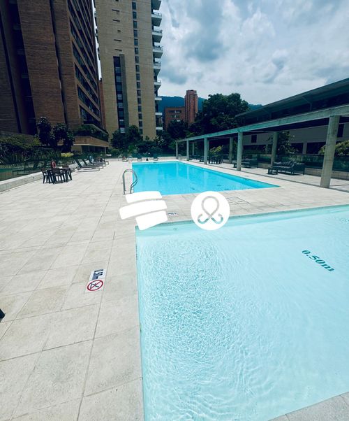 Apartamento de 2 alcobas en venta en Castropol, Medellín, 94 m² · foto 12 de 19