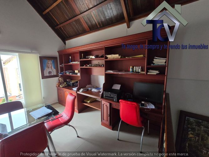 Casa de 5 alcobas en venta en Lagos Del Cacique, Bucaramanga, 220 m² · foto 10 de 24