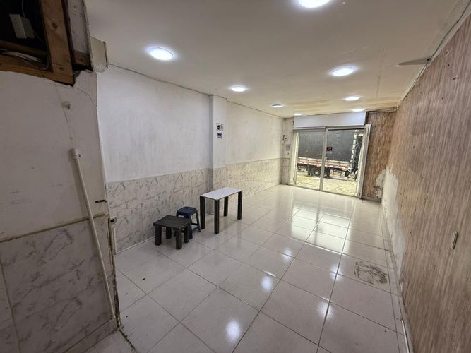 Local en arriendo en Naranjal, Medellín, 28 m² · foto 5 de 6
