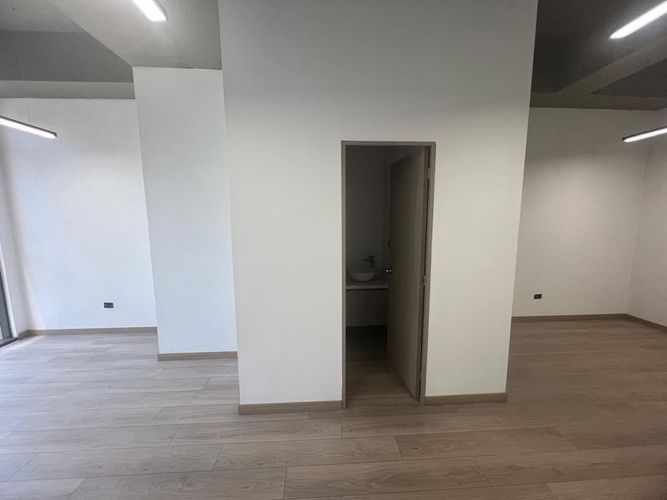 Oficina en arriendo en El Poblado, Medellín, 74 m² · foto 13 de 19