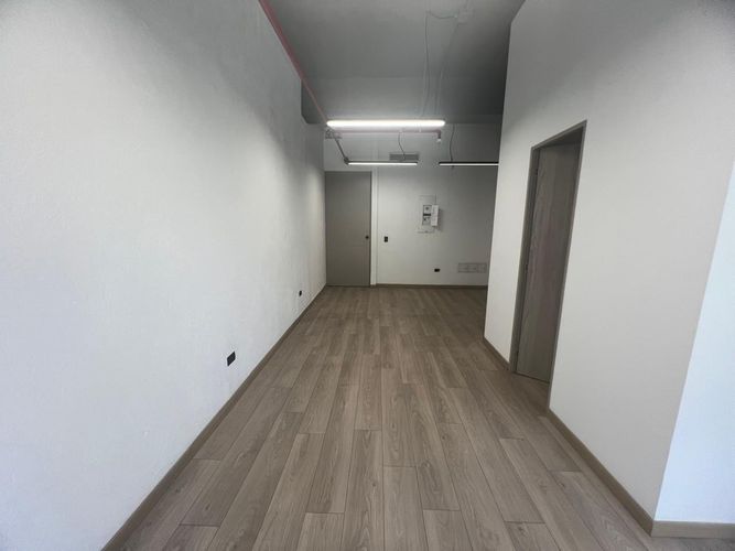 Oficina en arriendo en El Poblado, Medellín, 74 m² · foto 11 de 19