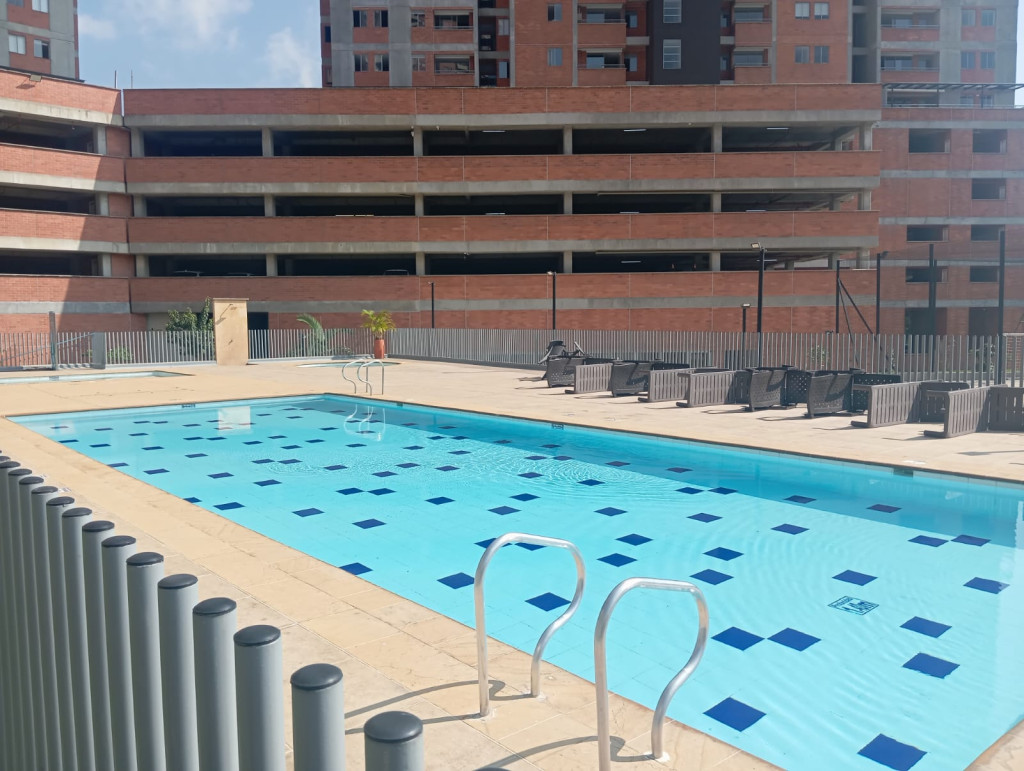 Apartamento en venta en Ditaires, Itagüí · foto 4 de 21