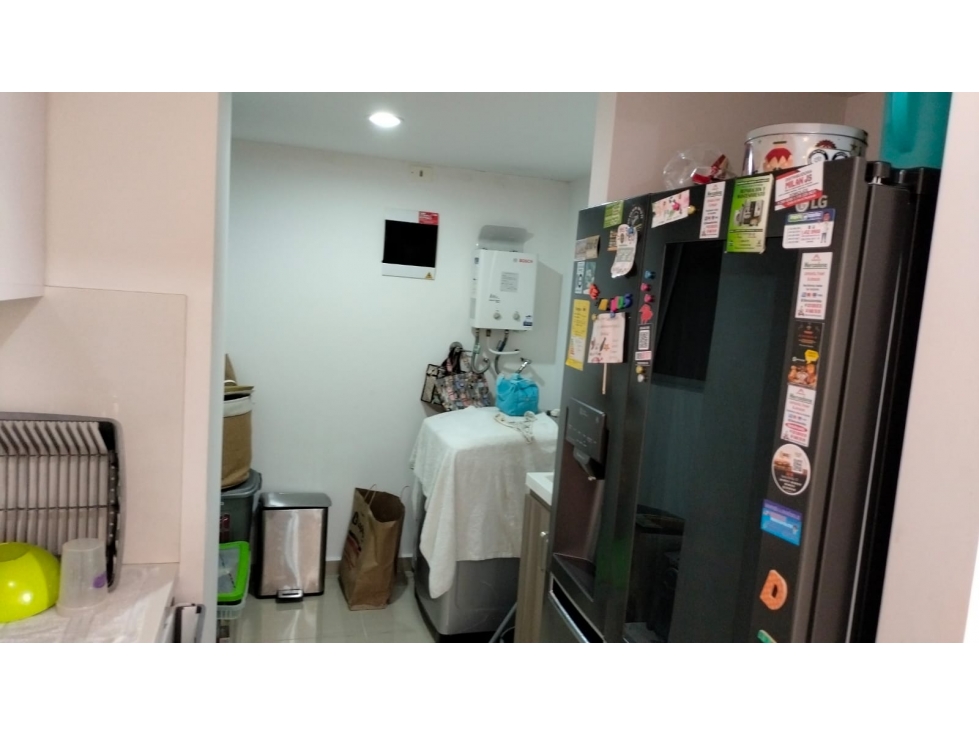 Apartamento en venta en Calasanz, Medellín · foto 5 de 8