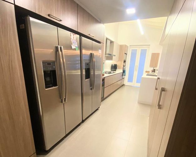 Casa de 4 alcobas en venta en Santa Teresita, Medellín, 380 m² · foto 8 de 15
