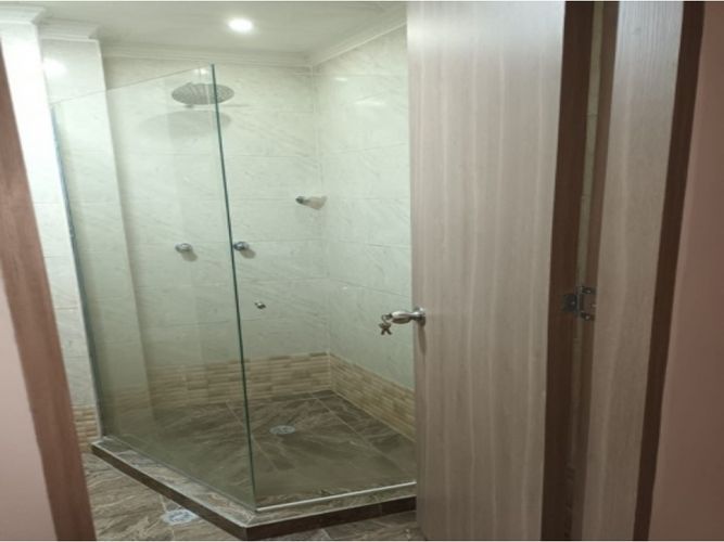 Apartamento de 3 alcobas en venta en Bellavista, Bello, 75 m² · foto 8 de 10