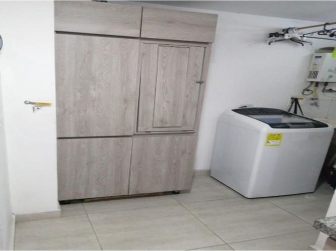 Apartamento de 3 alcobas en venta en Entre Amigos, Sabaneta, 79 m² · foto 12 de 14