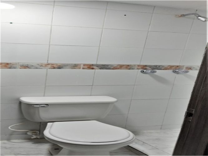 Casa de 3 alcobas en venta en Calasanz, Medellín, 185 m² · foto 16 de 22