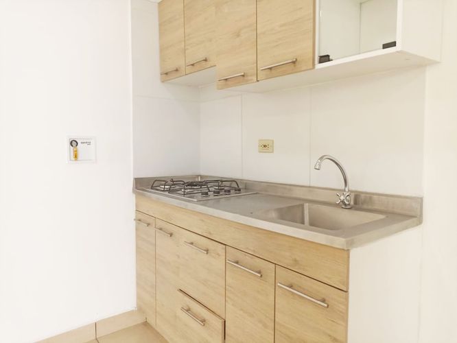 Oficina en arriendo en Belén, Medellín, 45 m² · foto 3 de 9