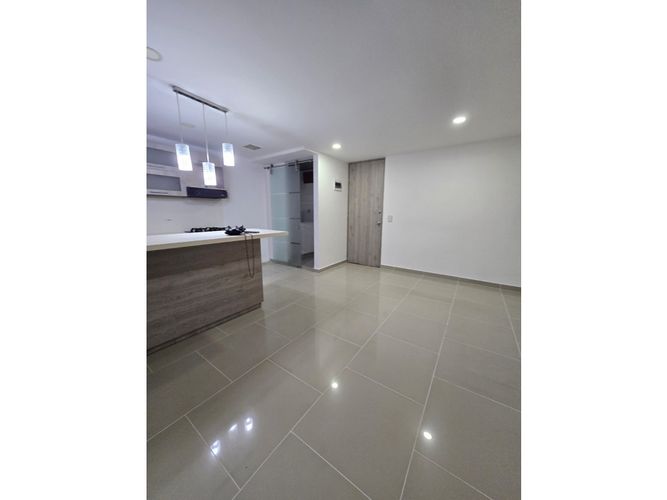 Apartamento en venta en Las Colinas De Asis Et. A, Itagüí · foto 2 de 17