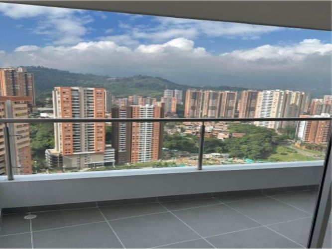 Apartamento de 3 alcobas en venta en La Doctora, Sabaneta, 73 m² · foto 7 de 7