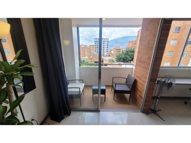 Apartaestudio en venta en San Joaquin, Medellín, 40 m² · foto 6 de 9