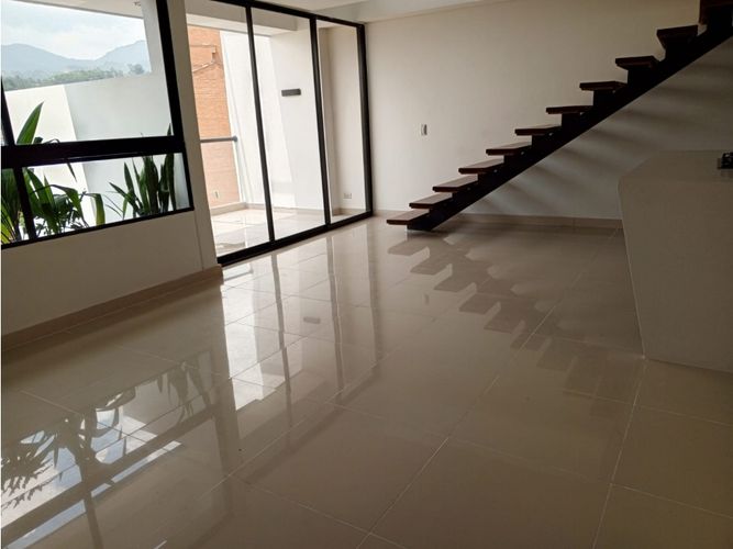 Apartamento en venta en Simon Bolivar, Medellín · foto 4 de 18