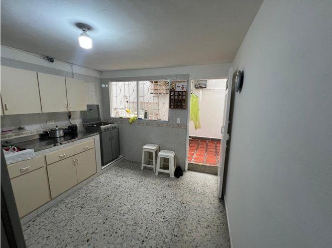 Casa de 3 alcobas en venta en Trinidad, Medellín, 100 m² · foto 4 de 13