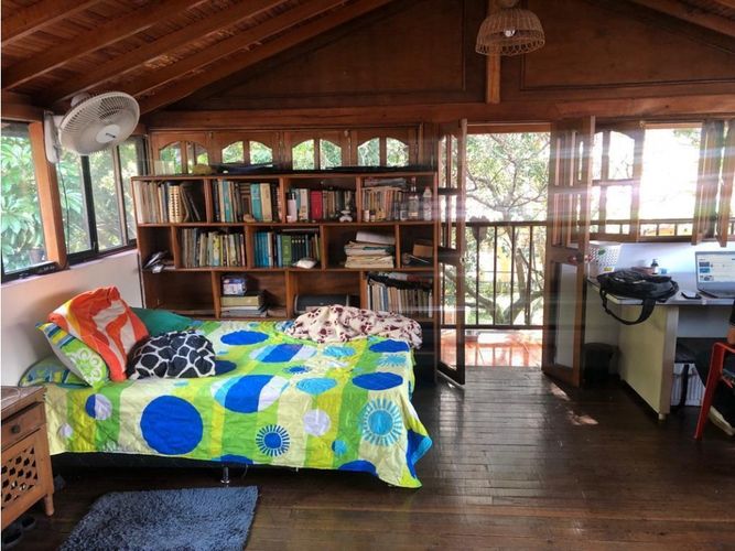 Casa de 5 alcobas en venta en Santa Lucia, Medellín, 265 m² · foto 14 de 16