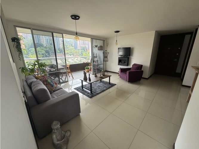 Apartamento de 3 alcobas en venta en El Poblado, Medellín, 118 m² · foto 10 de 20