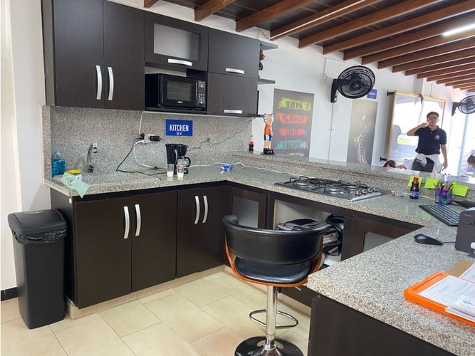 Apartamento en venta en San Isidro, Medellín · foto 2 de 18