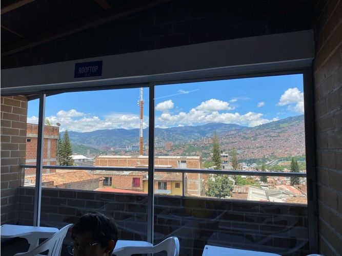 Apartamento en venta en San Isidro, Medellín · foto 4 de 18