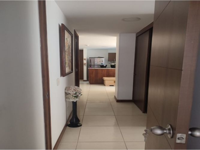 Apartamento de 3 alcobas en venta en Suramérica, Itagüí, 80 m² · foto 14 de 16