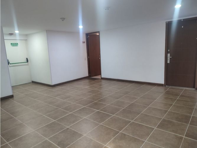 Apartamento de 3 alcobas en venta en Suramérica, Itagüí, 80 m² · foto 15 de 16