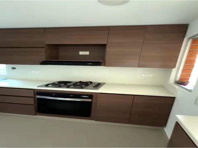 Apartamento en venta en Calasanz, Medellín · foto 2 de 9