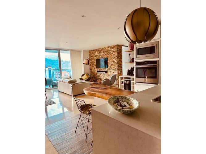 Apartamento de 2 alcobas en venta en Caminos De La Romeria, Sabaneta, 119 m² · foto 3 de 8
