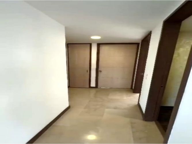 Apartamento en venta en Calasanz, Medellín · foto 6 de 9