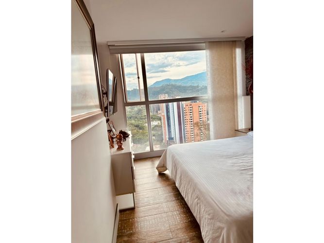 Apartamento de 2 alcobas en venta en Caminos De La Romeria, Sabaneta, 119 m² · foto 6 de 8