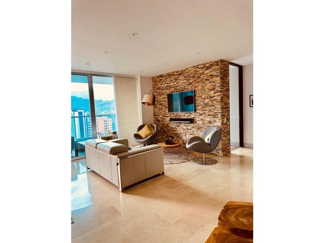 Apartamento de 2 alcobas en venta en Caminos De La Romeria, Sabaneta, 119 m² · foto 8 de 8