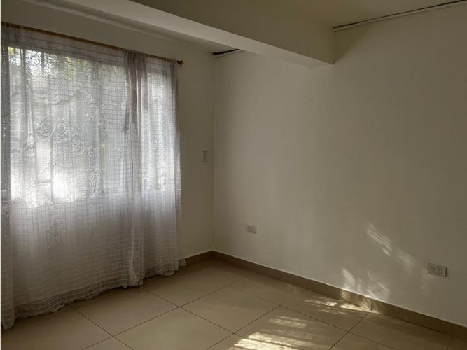Casa de 3 alcobas en venta en La Pradera, Medellín, 98 m² · foto 9 de 19