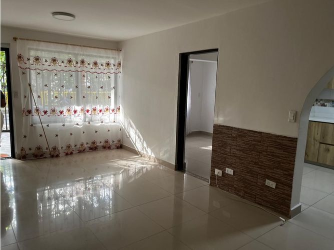 Casa de 3 alcobas en venta en La Pradera, Medellín, 98 m² · foto 16 de 19