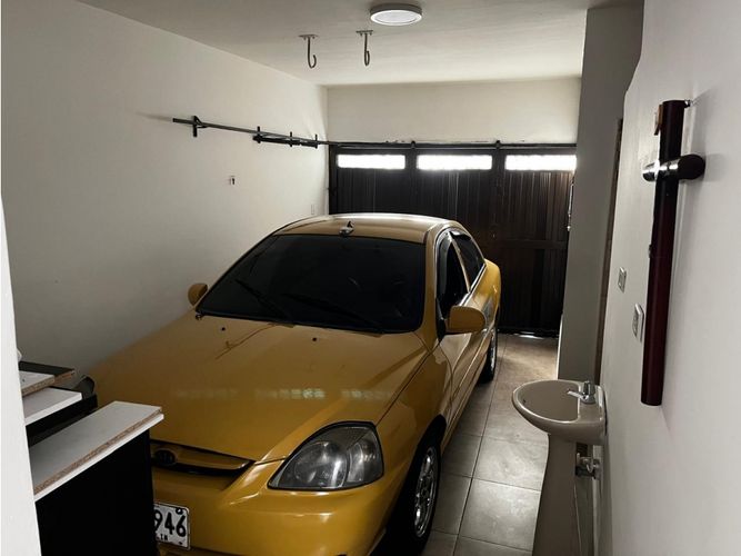 Casa de 3 alcobas en venta en La Pradera, Medellín, 98 m² · foto 17 de 19