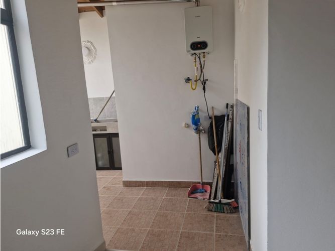 Apartaestudio en venta en Prado, Medellín, 153 m² · foto 11 de 24