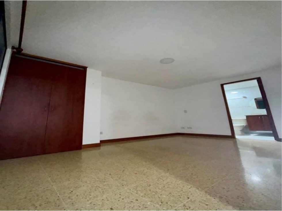 Apartamento en venta en Virgen Del Carmen, Itagüí · foto 3 de 7